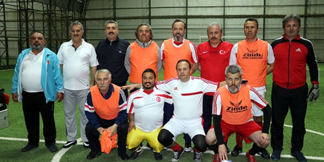 TBMM Bakan entop, hal saha ma yapt