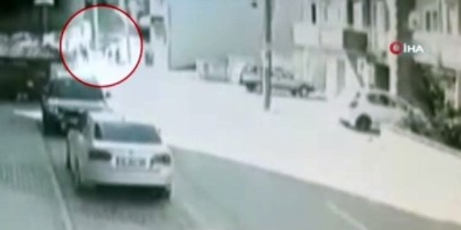 Boşanmak isteyen karısını öldüren adama tahrik indirimi
