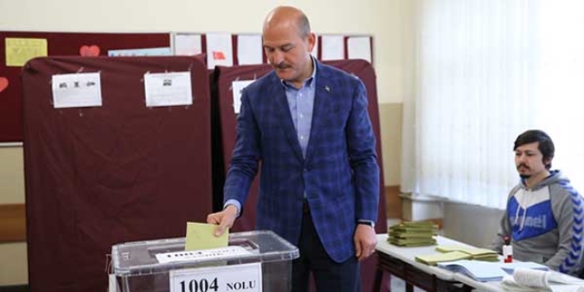 Bakan Soylu oyunu kullandı