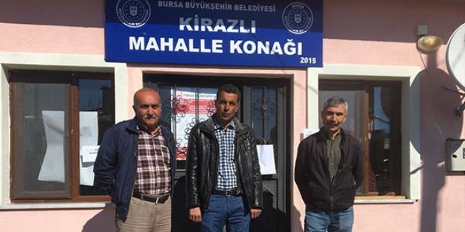 10 haneli köyde 3 muhtar adayı kıyasıya yarıştı