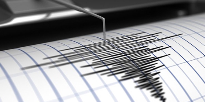 Denizli'de 4.9 byklnde deprem!