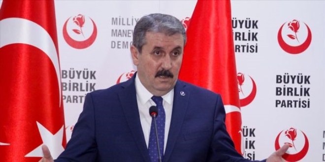 Destici'den Karamollaoğlu'na başsağlığı telefonu