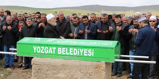 Muhtarlk kavgasnda ldrlen gen topraa verildi