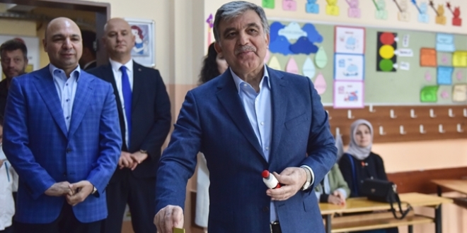 Abdullah Gül'ün sandığından Binali Yıldırım çıktı