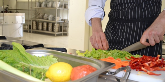 Doğal beslenme akımı: 'Raw Food'