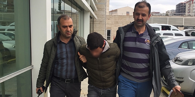 plak fotoraf montajcs yakaland