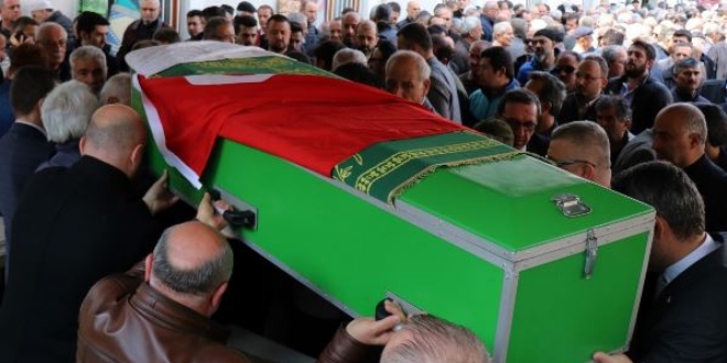 MHP İl Başkanı Yardımcısı toprağa verildi