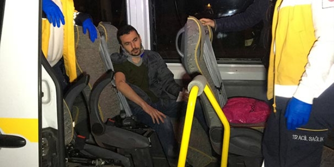 Bursa'da işçileri taşıyan minibüs devrildi: Çok sayıda yaralı var