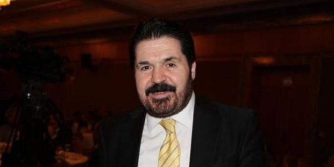 Sayan'dan Cabas'a... Köpeklerin ağız çırpmasıyla denizler kirlenmez