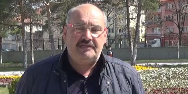 24 yaşında kazandığı muhtarlığı 35 yıldır sürdürüyor