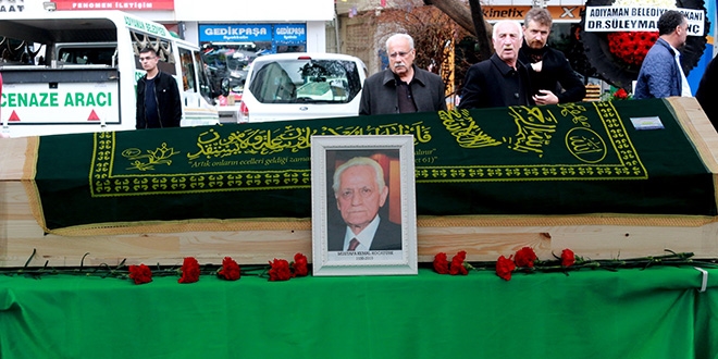 Adıyaman eski Belediye Başkanı toprağa verildi