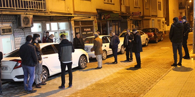 Elaz'da deprem vatandalar sokaa dkt