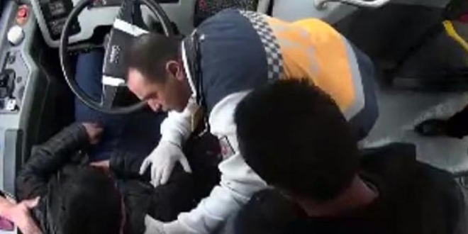 Daha önce o hayat kurtarmıştı, şimdi yolcular onun imdadına yetişti
