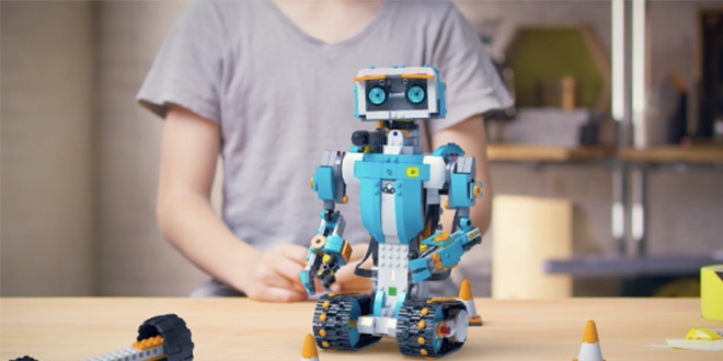 Hakkari'de 27 gönüllü öğretmen robotik kodlama öğretecek
