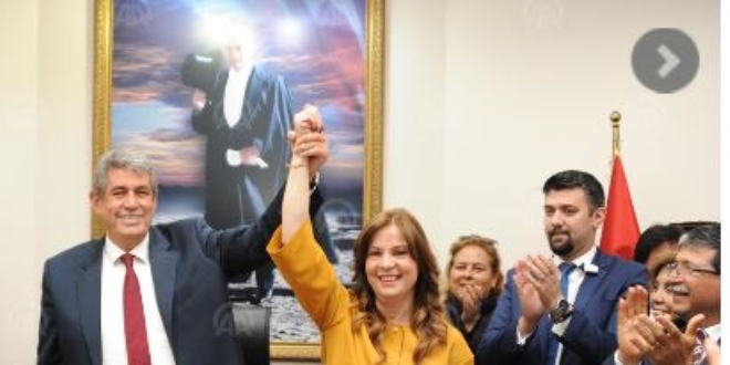 Başkanlık görevini eşinden devraldı