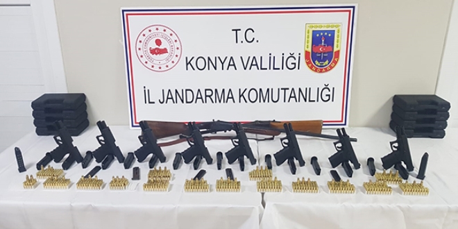 Usulsüz silah satışına 3 gözaltı