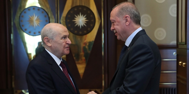 Erdoğan'ın Devlet Bahçeli'yi kabulü sona erdi