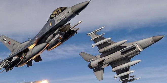 Irak'ın kuzeyine hava harekatı