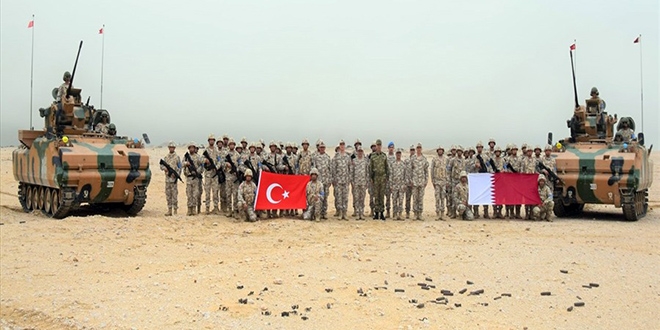 Türkiye ve Katar'dan ortak tatbikat