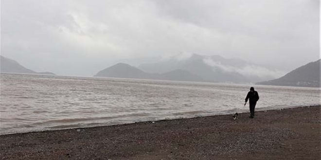 Sahile gidenler akna dnd