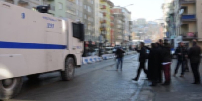 Van'da gösteri ve yürüyüşlere geçici yasak