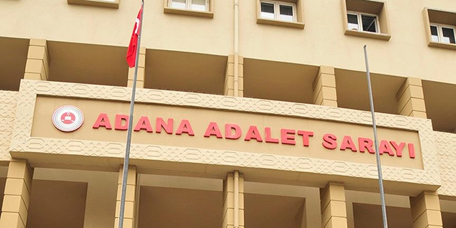 FETÖ'den yargılanan 10 eski öğretmene beraat