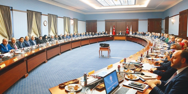 Teşkilata uyarı: Vatandaşın lehine projeleri onaylayın