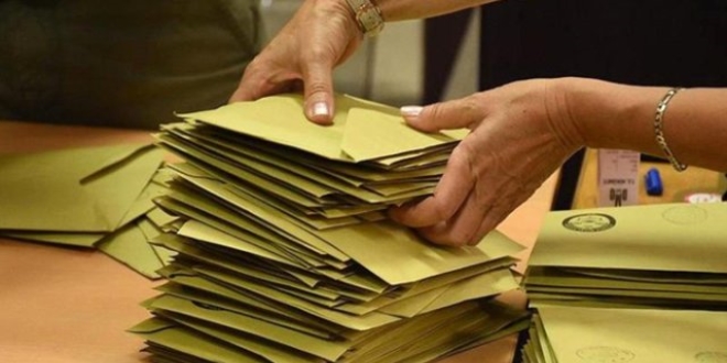 Maltepe'de oy saym ilemleri devam ediyor