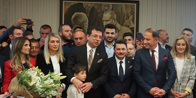 Beylikdüzü Belediyesinde devir teslim