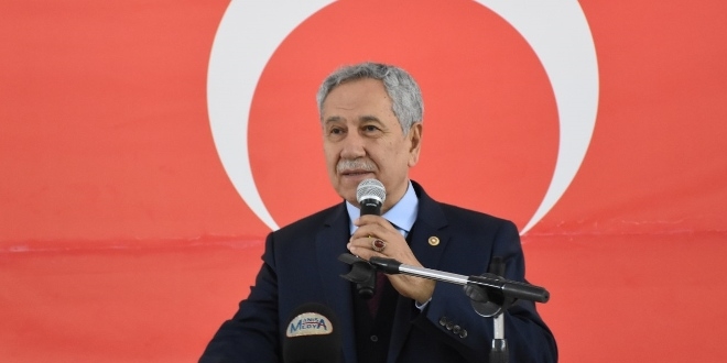 Bülent Arınç'tan 'yerel seçim' yorumu