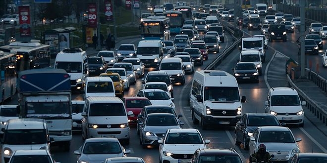 Trafikteki araç sayısı arttı, ölüm sayısı azaldı