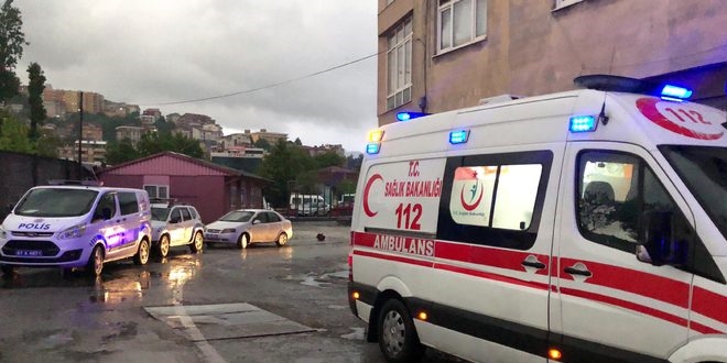 Avukat av tüfeğiyle intihar etti