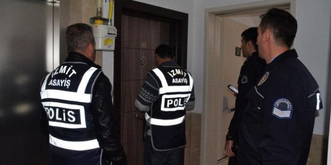 Adana'da darp edilip eve kilitlenen kadn kurtarld