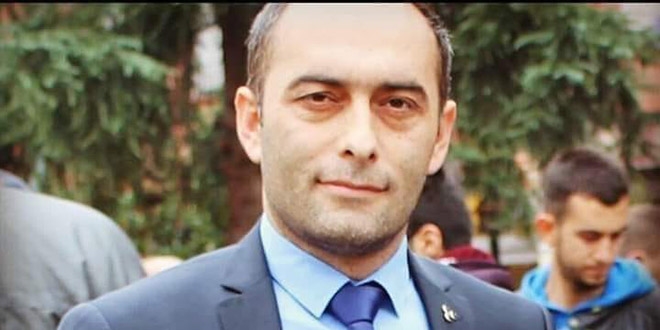 Soluk borusuna yemek kaçan muhtar öldü