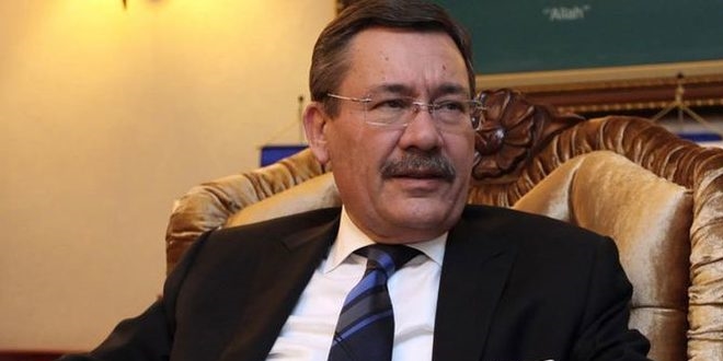 Gökçek'ten, Ankara Büyükşehir'de 'göz retinalı' oda açıklaması