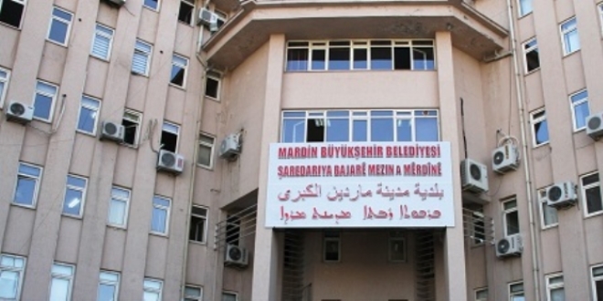 Mardin'de Belediye Meclis toplantsnda 'stiklal Mar' tartmas