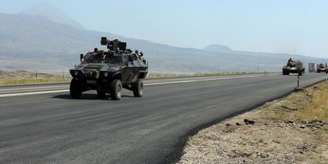 Hakkari'de 'zel gvenlik blgesi' uygulamas