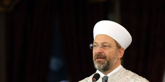 Erbaş: Gençlere yönelik yayınlar yeterli düzeyde değil