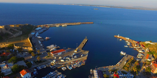 Bozcaada'dan 'sigarayı bırak' çağrısı