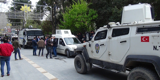 Mardin'de izinsiz gösteriye müdahale: 6 gözaltı