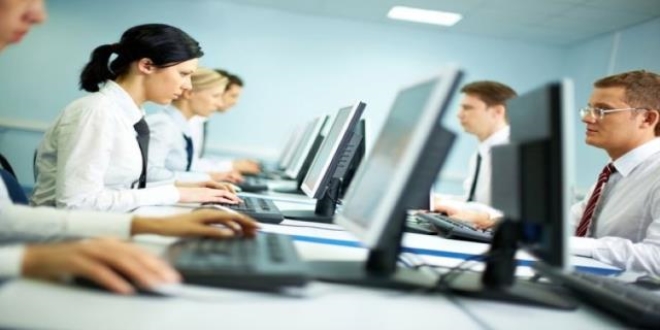 Düşük ücretli memur aleyhine düzenleme hala devam ediyor