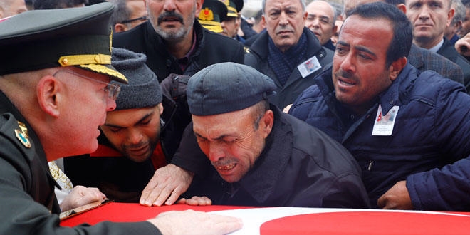 Şehit Yener Kırıkcı son yolculuğuna uğurlandı