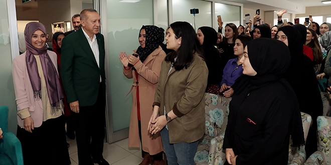 Cumhurbakan Erdoan'dan kz yurduna ziyaret