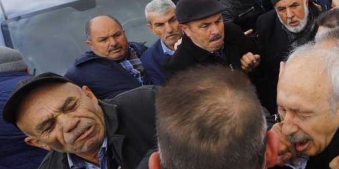 O yumruk aynı zamanda ekonomiye atıldı