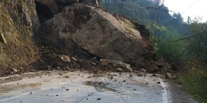 Siirt-Şırnak kara yolunda heyelan