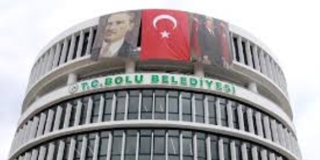 'Suriyeli kardeşlerimin ekmeğini kesme'