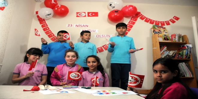 Evde eitim gren renciye 23 Nisan srprizi