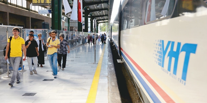 YHT'ye yoğun talep var, sefer sayıları arttırılmalı