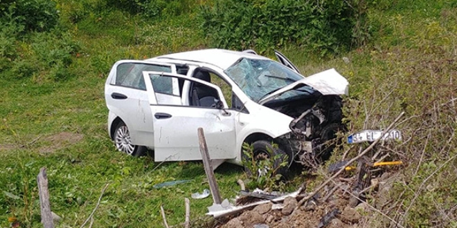 Ordu'da 4 salk personeli kazada ar yaraland