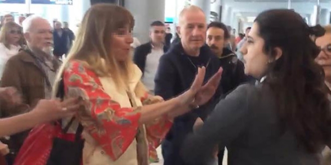 Havalimanında hakarete uğramıştı! Şikayetçi oldu